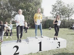 Masowe biegi przełajowe